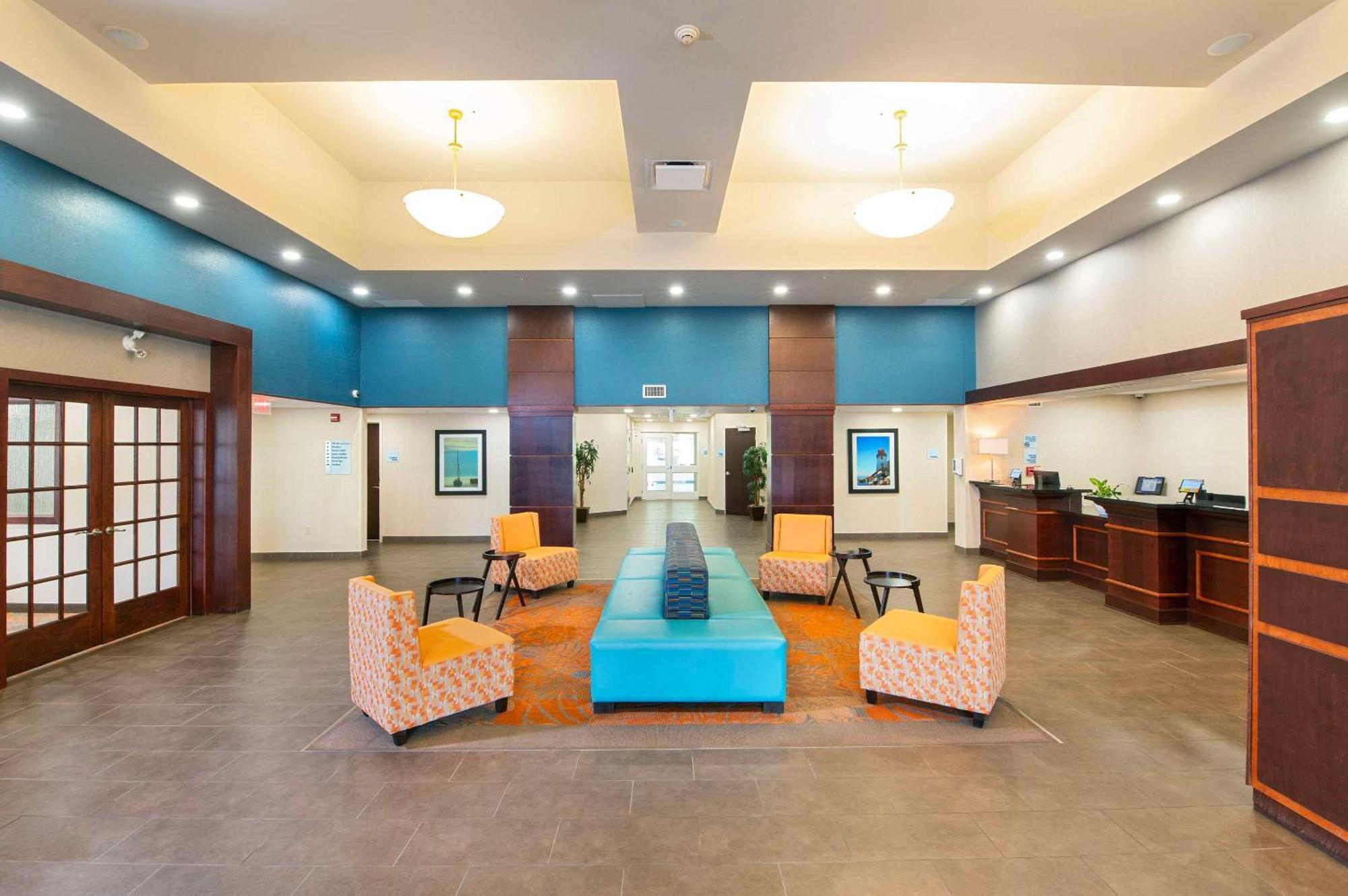 Hotel Comfort & Kincardine