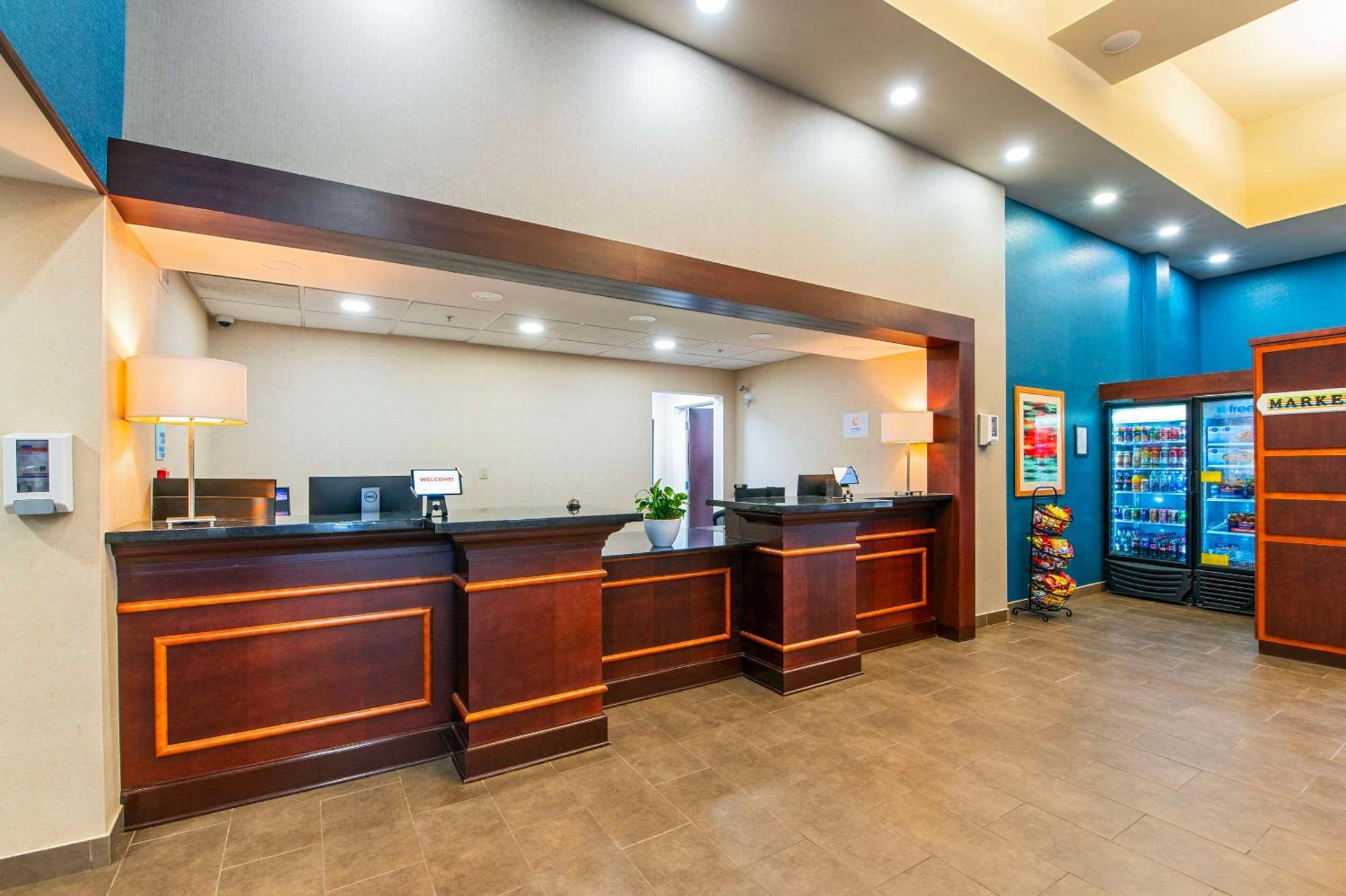 Comfort & Hotel Kincardine